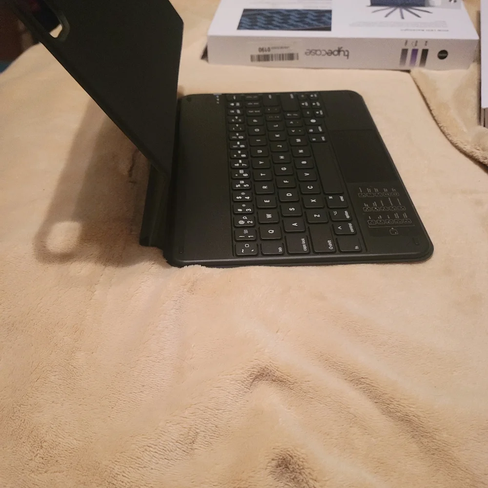 Typecase keyboard for iPad 12.9 in. New Without Tags
